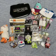 AAAグッズまとめ売りおまけ付き