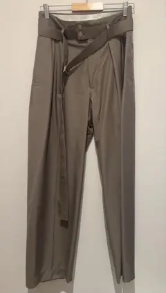 seeall ベルト付きスラックスパンツ ベージュ