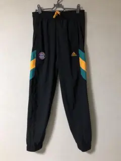 バイエルン　トレーニングパンツ