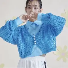 完売品★miette パールボタンメッシュ編みカーディガン ブルー ショート