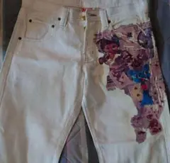 Item thumbnail for item 15768035-d163-4c8d-b3a8-c53fcb4e847f