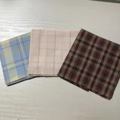 チェック、ハンカチ3枚