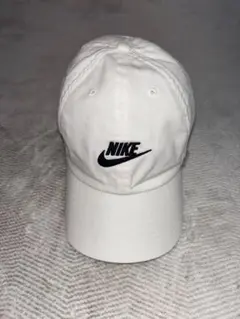 Item thumbnail for item dee77fe9-d211-41ed-aef0-072463ff0026