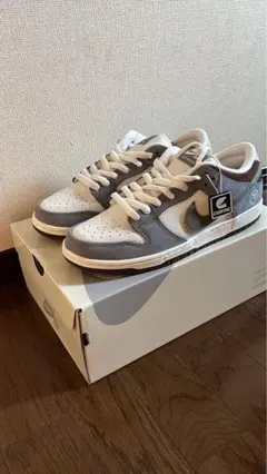 Nike Dunk Low Pro SB 9.5 グレー/ホワイト