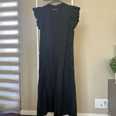 フリル袖 黒 ロングワンピース