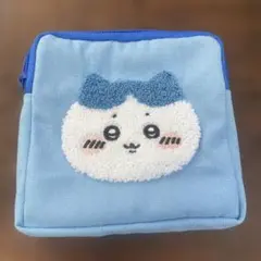 ちいかわ　ハチワレ　ガチャ　ポーチ