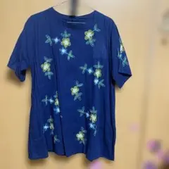 お花刺繍カットソー　未使用L