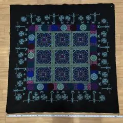 多色刺繍のインテリア布 約70cm