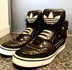 激レア希少adidas スタッズキラキラハイカットスニーカー ブラック