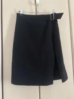 黒 ラップスタイル ひざ丈スカート ベルト付き