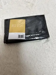 【新品未使用】エルトラッド ゴールドミラー付きポーチ ブラック