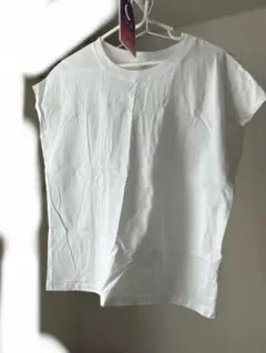 UNIQLO ホワイト 半袖Tシャツ サイズＬ