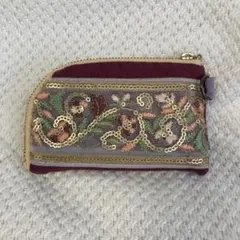 刺繍入りマルチケース 紫と金