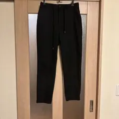 しまむら　メンズ　テーパードパンツ　黒