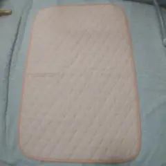 防水キルトパッド　西松屋