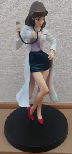 【開封中古品】ルパン三世 組立式DXフィギュア 峰不二子 潜入捜査～女医～ 楽天市場】【中古】ルパン三世 DX組立式ドレスアップ峰不二子