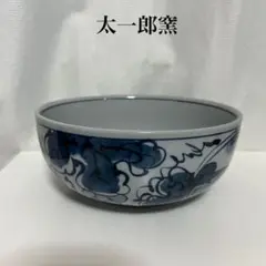 Item thumbnail for item ebd4c5dc-e8d2-414b-bd3c-0ab5d627dbd3