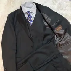 Item thumbnail for item 45725645-b2b4-4f7a-825a-d694e0ab794b