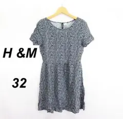 新品未使用　エイチ&エム H&M ミニワンピース 半袖 花柄 32 ネイビー