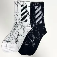 お値下げ　OFF-WHITE オフホワイトソックス　正規品新品未使用箱付き OFF-WHITE オフホワイト ソックス 靴下 2点セット ブラック