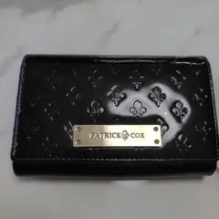 値下げしました。PATRICK COX 二つ折り財布 ブラック