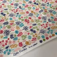 北欧テイスト　ボタニカル柄　約50×50㎝