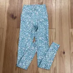 新品スカーラSUKALA 花柄 ヨガレギンス XS