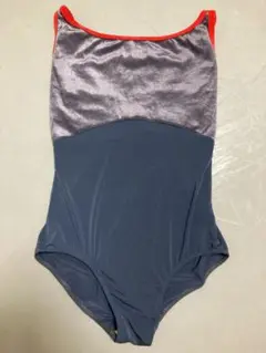 バレエレオタード