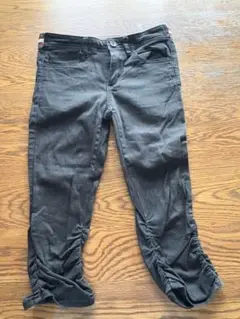 THE TK shop レディース　黒のギャザー付きデニムパンツ