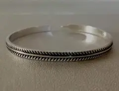 【インディアンジュエリー】リーフ バングル ブレスレット ナバホ族 シルバー