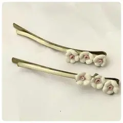 良品‼ホワイトフラワーのヘアピン　2個セット