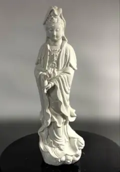 Item thumbnail for item 4553f14d-1548-4261-94ed-5d50f1f1c421