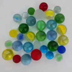 ビー玉☆33個 赤 青 緑 黄 白 水色
