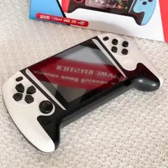 021 ゲームコントローラー 3.5インチ ホワイト/ブラック