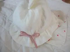 赤ちゃん本舗　ベビー　日よけつき帽子　44㎝