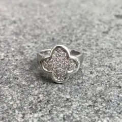 美品 K18ホワイトゴールド クローバーリング ダイヤモンド0.5ct 7.4g