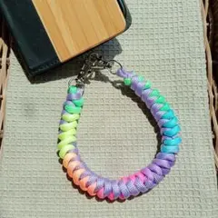 ＃56 　＊Handmade＊スマホストラップ　　レインボー 　パラコード