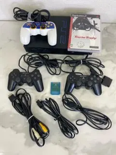 ♪【ジャンク】PS2 本体　コントローラー3個　ソフト　メモリーカードセット
