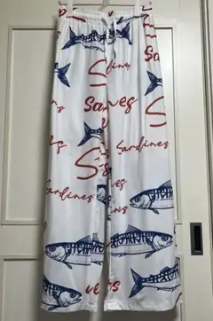 新品未使用　フィッシュ柄パンツ