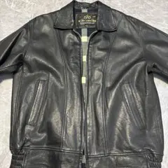 黒レザージャケット ジップアップ