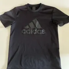 adidasTシャツ