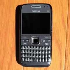Nokia E72 スマートフォン 充電器付き mobi_n2-set