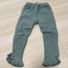 フリル付きグリーンパンツ サイズ110