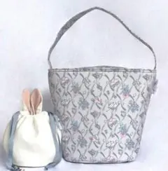 agréable 不思議の国のアリス 保冷.保温bag 定価6050