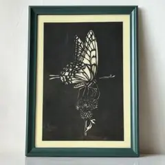 切り絵　アート　蝶と花　A4相当　ハンドメイド　ラミネート加工済　春　緑フレーム
