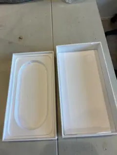 【空箱】Apple iPhone 16e の空箱