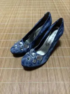 クリスタル装飾 ダークブルー パンプス M