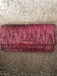 miumiu ミュウミュウ 長財布