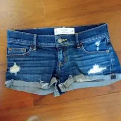 GILLY HICKS ショートパンツ W 25