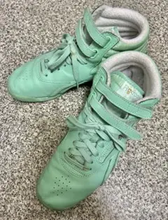 【レア】Reebok ミントグリーン ハイカットスニーカー